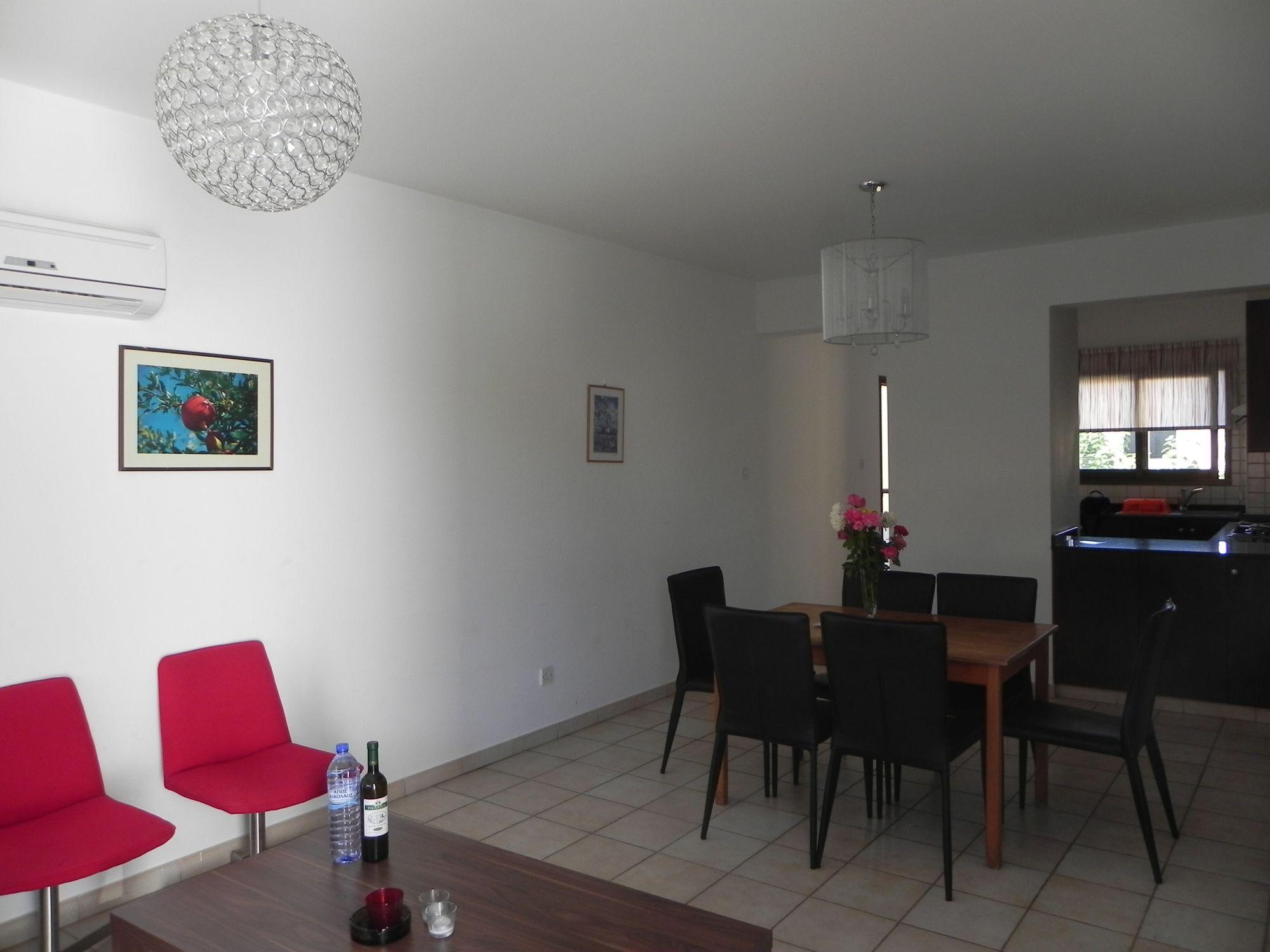 Andries Apartments Paphos Exterior foto